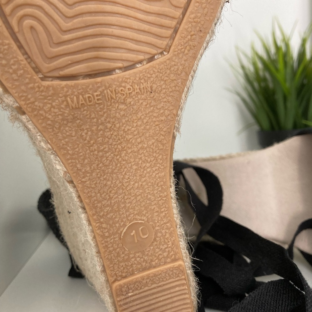 Espadrilles - Picture 5 of 6